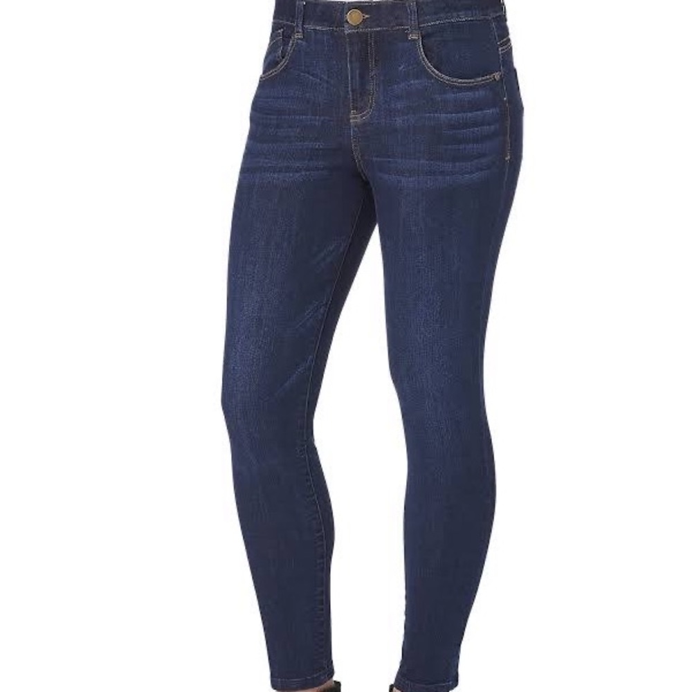 Democracy Women's Skinny Jeans in Dark Blue Wash